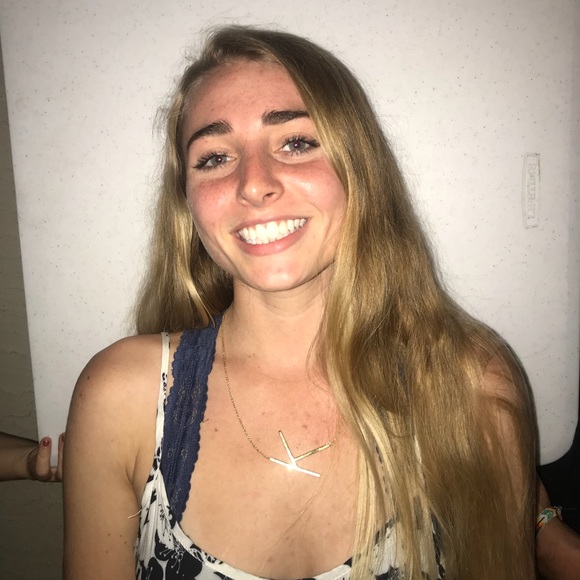 Meet your Posher, Kiley - Picture 1 of 1